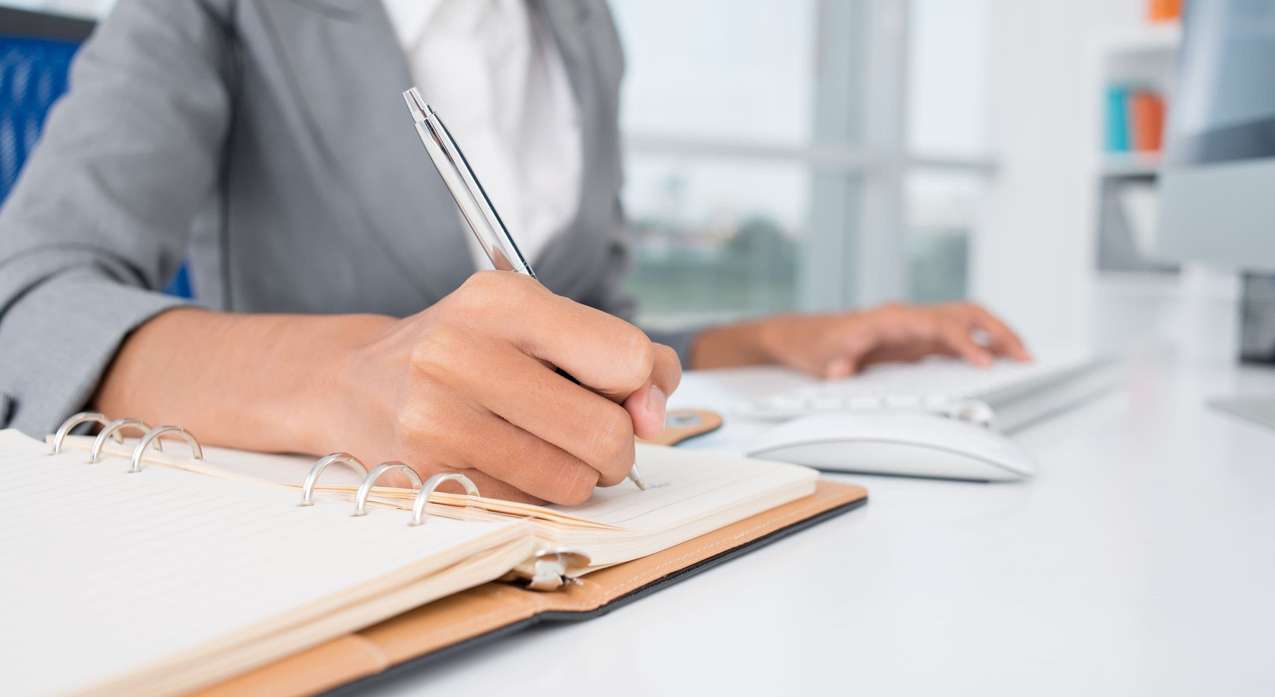 Responsable d'édition en presse — Tu pilotes la fabrication et la qualité des contenus