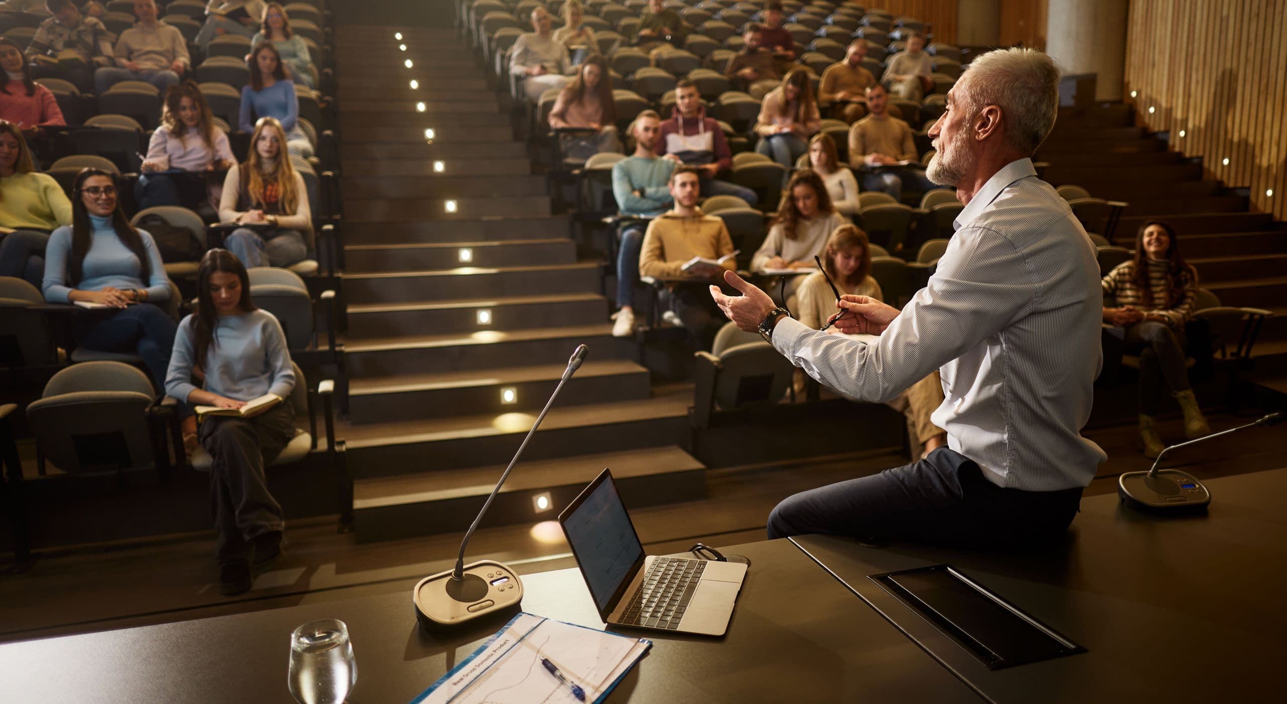 Conseiller consultant en formation — Accompagne la construction de parcours adaptés